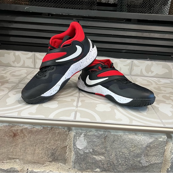 Nike Other - Nike Team Hustle D11 Sneakers